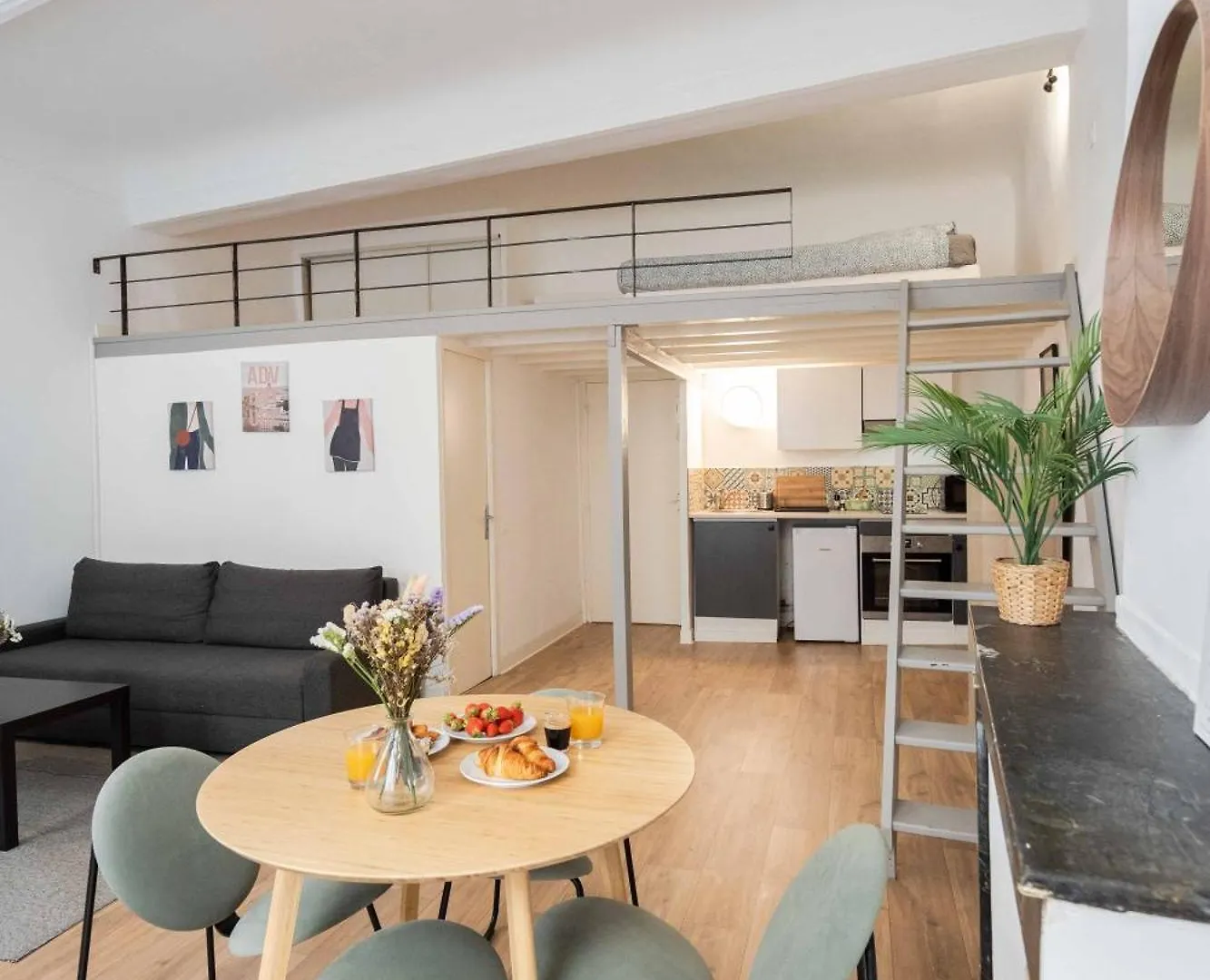 Studio Mezzanine Aumone Vieille Aix-en-Provence Appartement