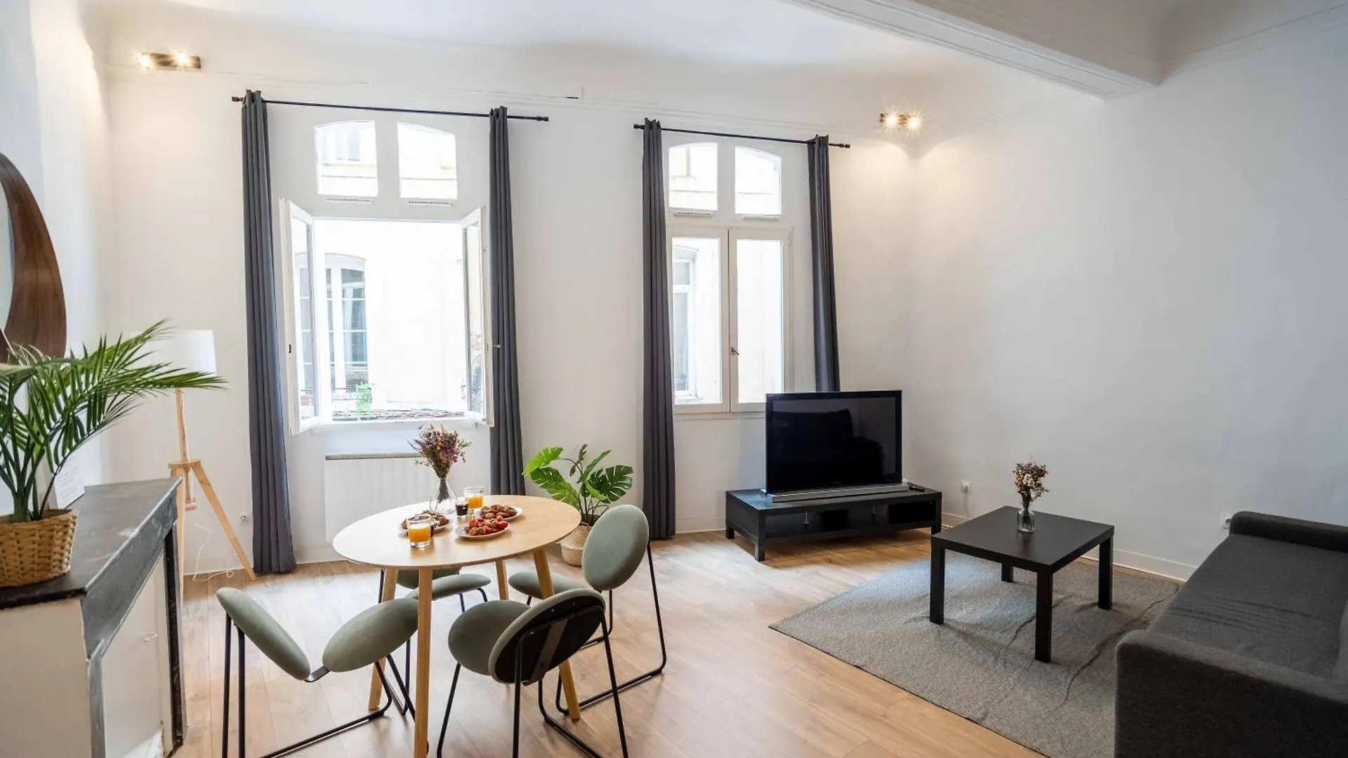 Appartement Studio Mezzanine Aumone Vieille Aix-en-Provence France